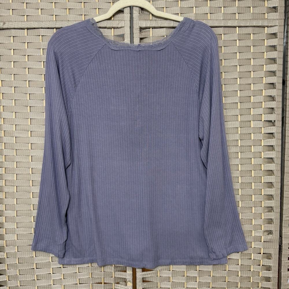 Soma Cool Nights Ribbed Pajama Top Set of 2 Size L Lilac Gray Lace Trim Henley - Picture 3 of 11